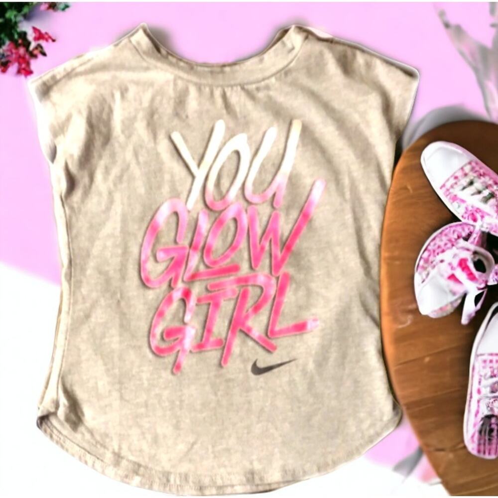 Nike You Glow Girl Hot Pink/White Lettering on a Gray T-Shirt 2T!